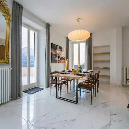 Sleeps 16 וילה