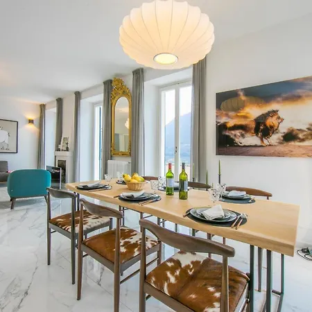 Sleeps 16 *