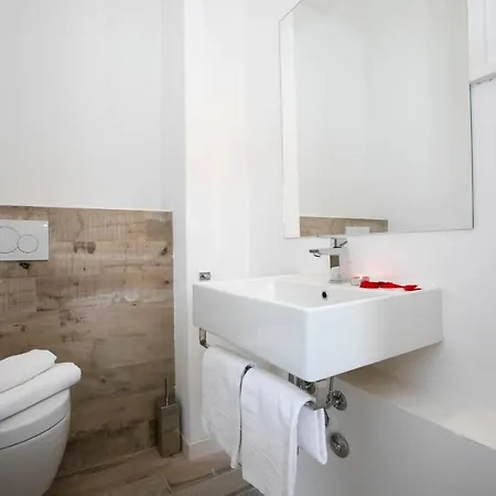 Sleeps 16 Brienno