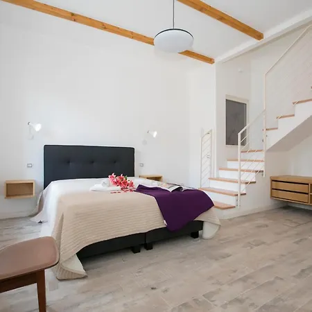 וילה Sleeps 16 *